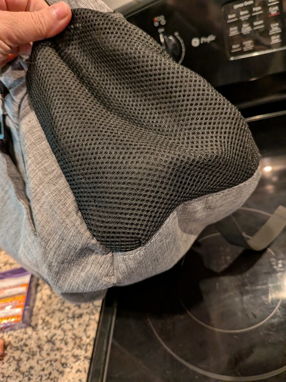 Shrradoo Men's Grey Everyday Backpack - Lightweight Travel & Work Bag